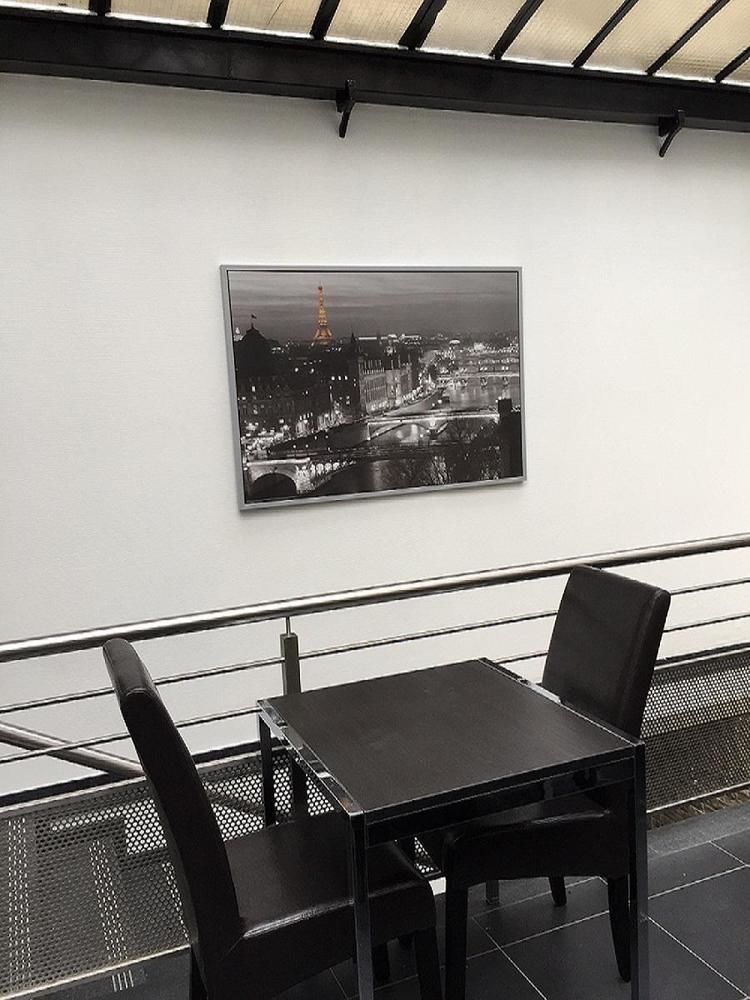 Hotel Moderne Maisons-Alfort Zewnętrze zdjęcie A photograph of Paris, France, on display at the National Museum of the United States Army